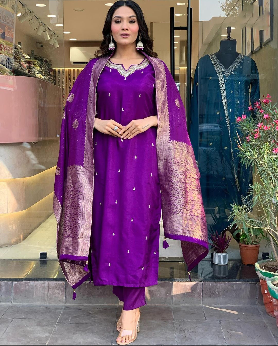 Beautiful Dark Purple Vintage Embriodery Work Kurti Set