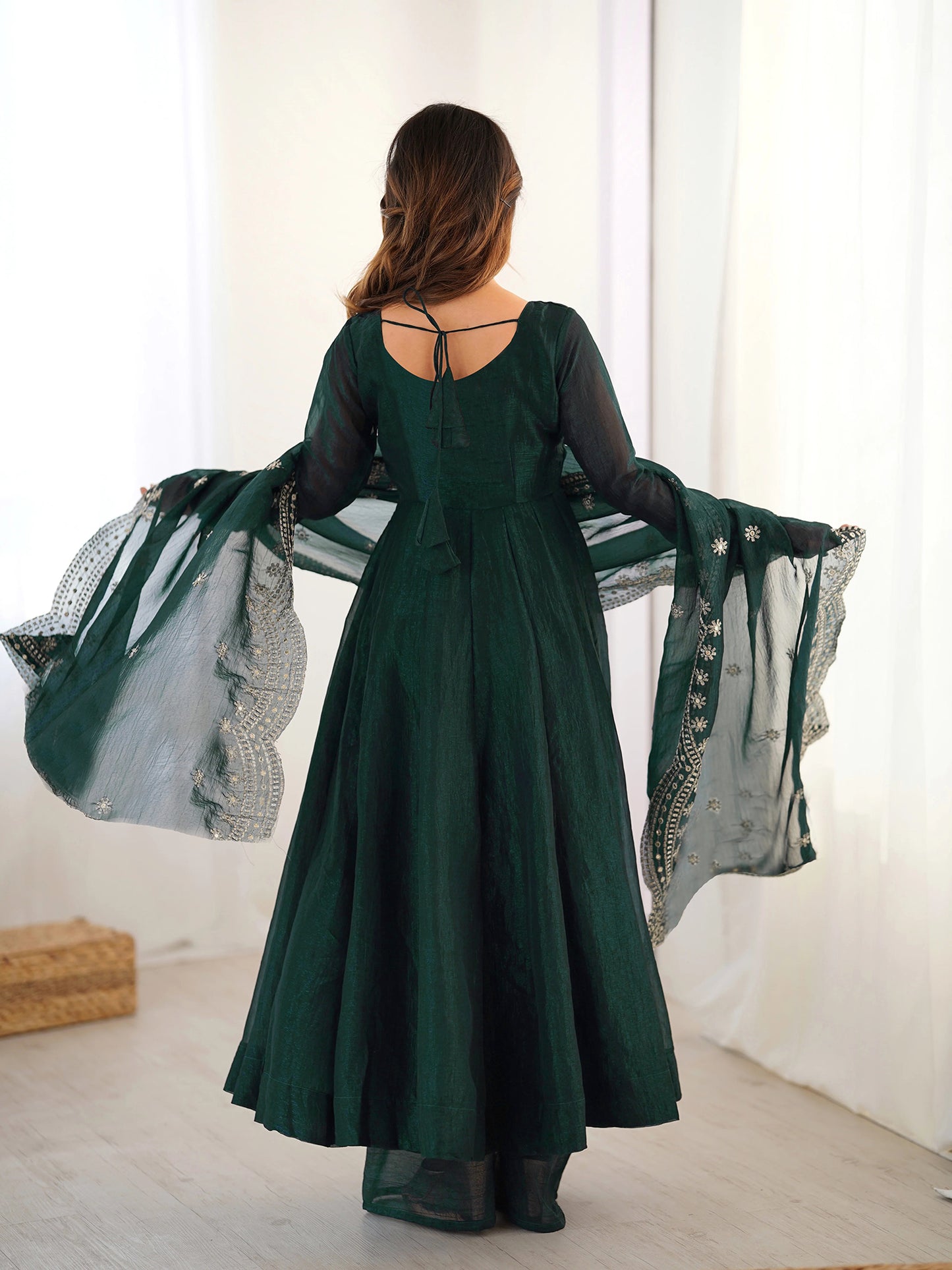 Georgeous Plain Bottle Green Anarakli Suit Set With White Thread Work Embroidery Dupatta