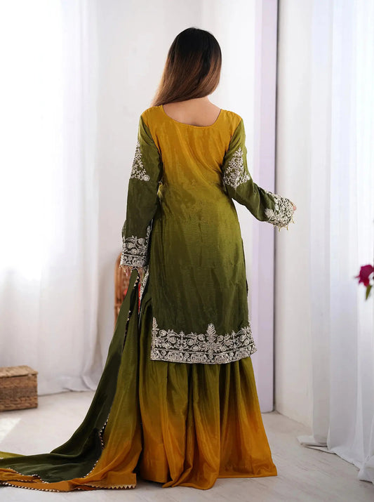 One And Only Trendy Selling Premium Kurti Suits Set With lace Work Dupatta