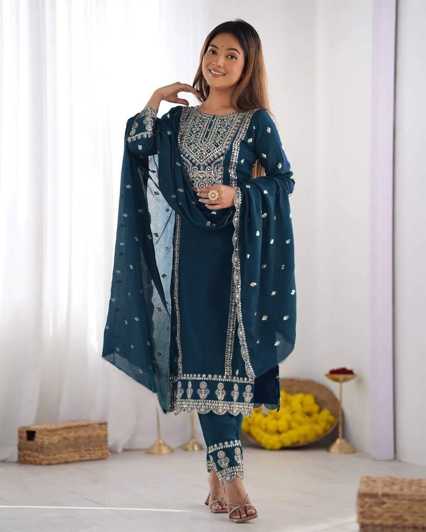 Vintage White Premium Thread Work Embroidery Kurti Suits Set With Dupatta