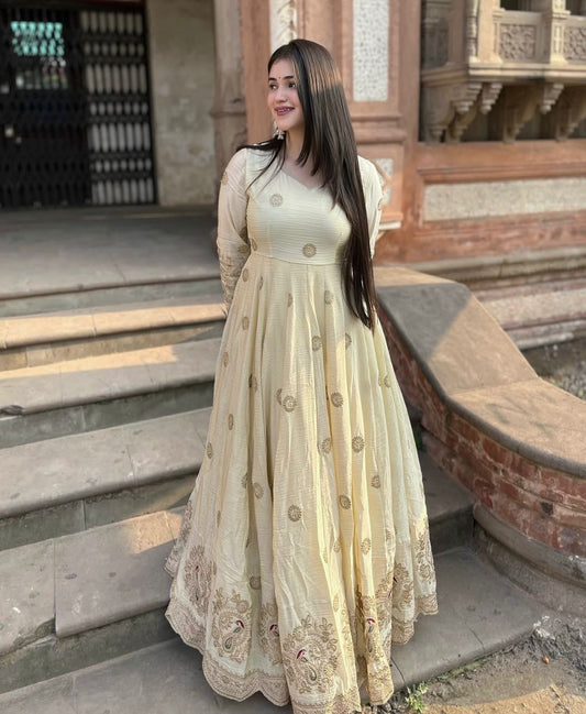 The Bridal Luxe Edit – Premium Ivory Anarkali Gown