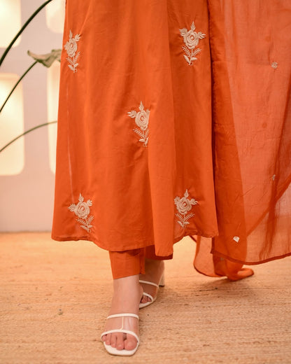 Pure Mulmul Cotton Embroidered Kurti Payjama Set With Dupatta