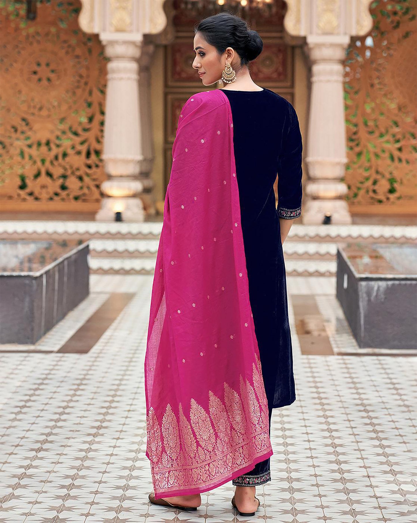 Classic Embro Work Velvet Kurti Suits Sets With jacquard Work Dupatta